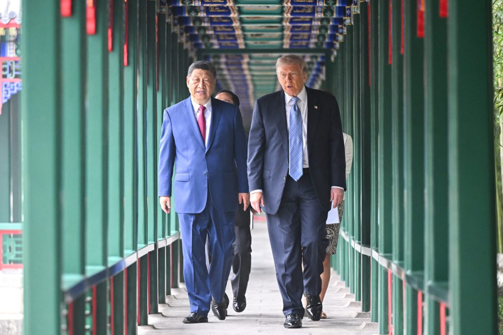 Casa Alba dupa intalnirea Trump Xi Jinping China va cumpara produse agricole din SUA de miliarde de dolari