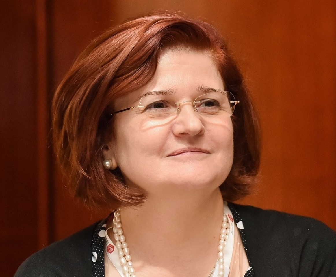 Colegiul Medicilor se distant eaza de afirmatiile unui ginecolog privind sarcina conceputa in post Libertatea de exprimare nu poate fi separata de responsabilitatea profesionala