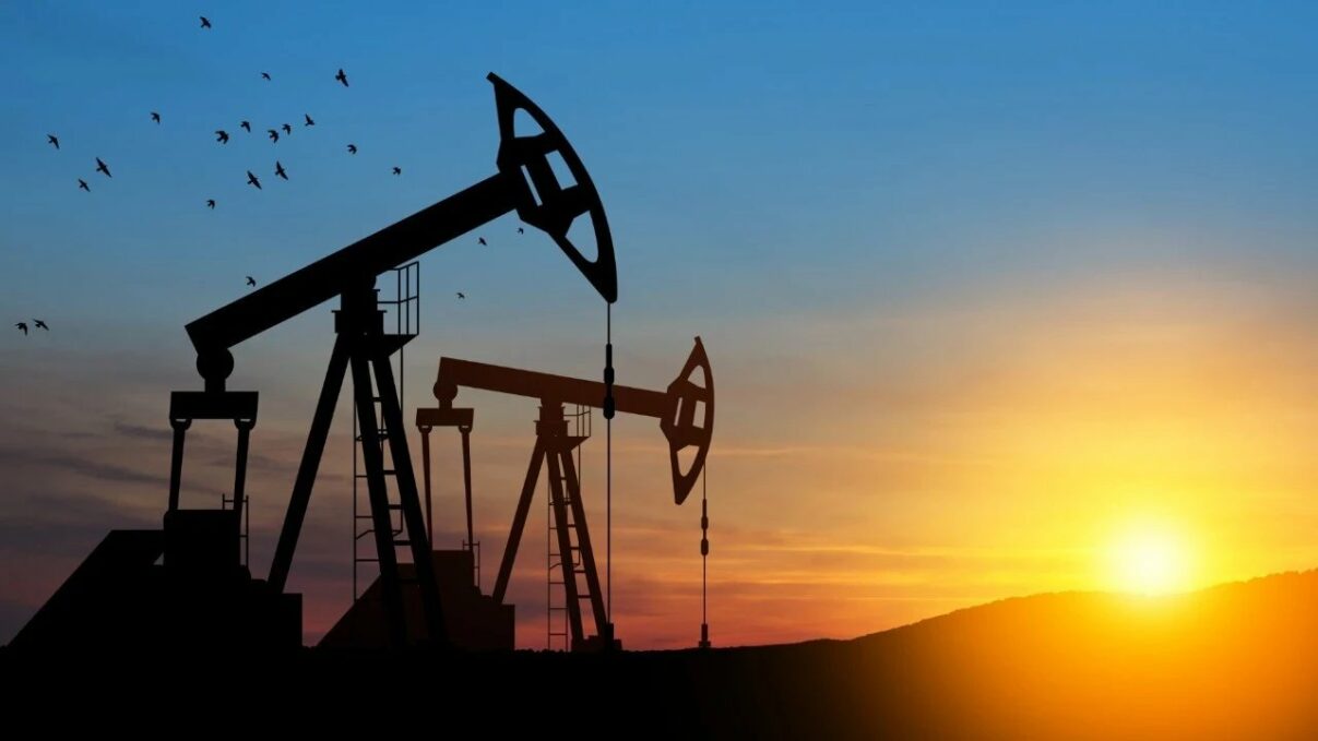 Directorul AIE avertizează că stocurile de petrol se consumă rapid, fiind suficiente doar pentru „câteva săptămâni”. 1 Directorul AIE avertizeaza ca stocurile de petrol se consuma rapid fiind suficiente doar pentru cateva saptamani