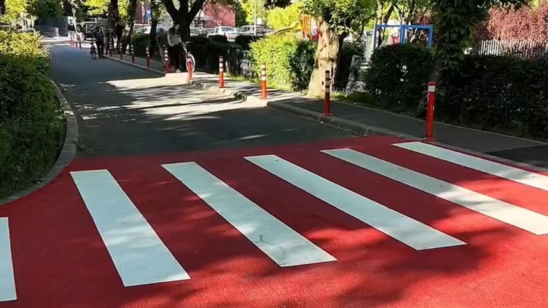 Dup multe reclamatii din partea parinilor primaria Cluj propune solutii pentru a crea un drum mai sigur pentru copiii care merg la scoala
