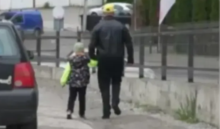Pericol pe o strada din Cluj Napoca Parintii lanseaza un apel de atentie Situatia persist de ani de zile