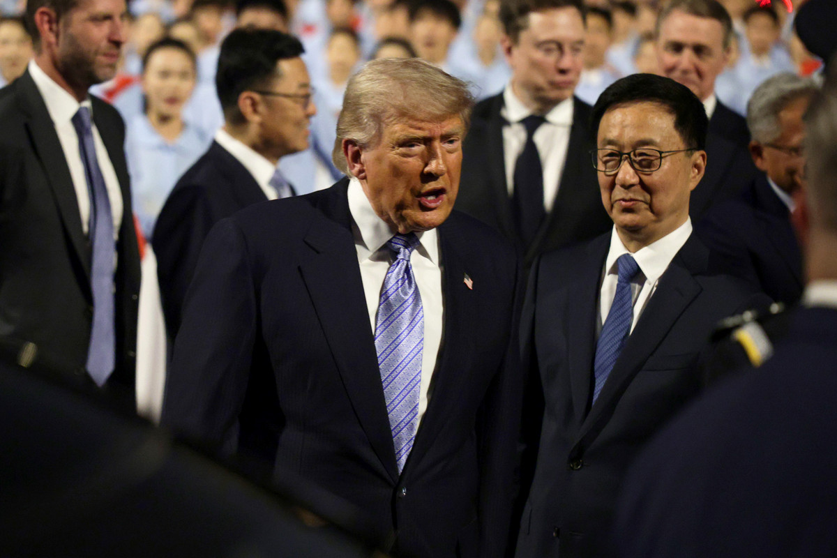 Războiul din Iran stimulează avansul Chinei în domeniul energiei regenerabile înaintea discuțiilor Trump-Xi 1 Razboiul din Iran stimuleaza avansul Chinei in domeniul energiei regenerabile inaintea discutiilor Trump Xi