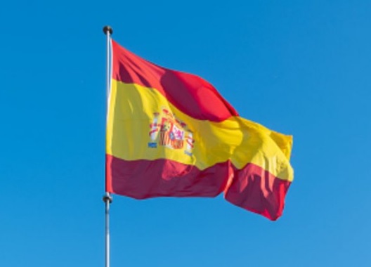 Sotia premierului Pedro Sanchez a reclamat un influencer de extrema dreapta