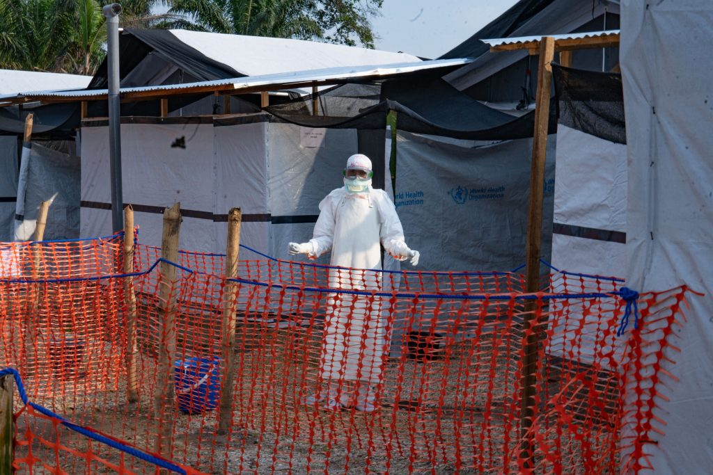 Epidemie în Congo din cauza unei noi tulpini de Ebola: 80 de vieți pierdute 1 epidemie in congo din cauza unei noi tulpini de ebola 80 de vieti pierdute