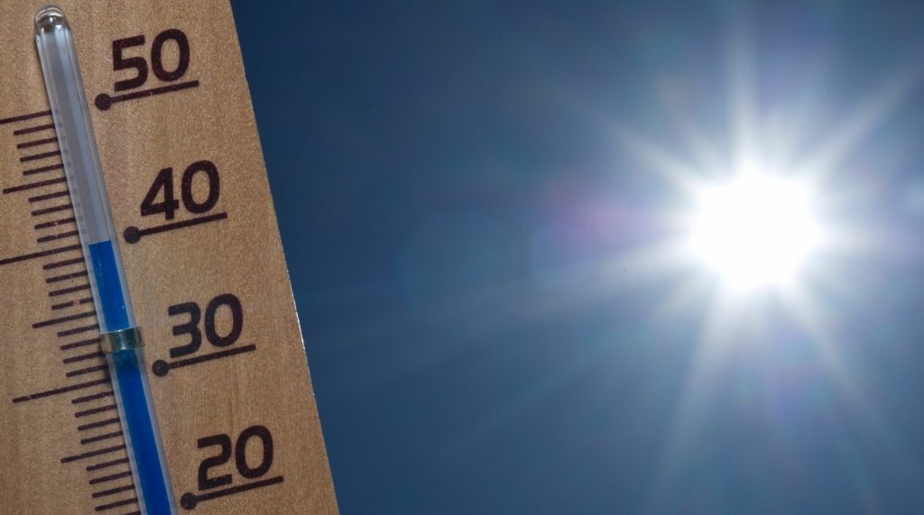 Fetiță de 2 ani, decedată după ce tatăl a uitat să o ducă la grădiniță și a lăsat-o în mașină în căldură extremă. 1 fetita de 2 ani decedata dupa ce tatal a uitat sa o duca la gradinita si a lasat o in masina in caldura