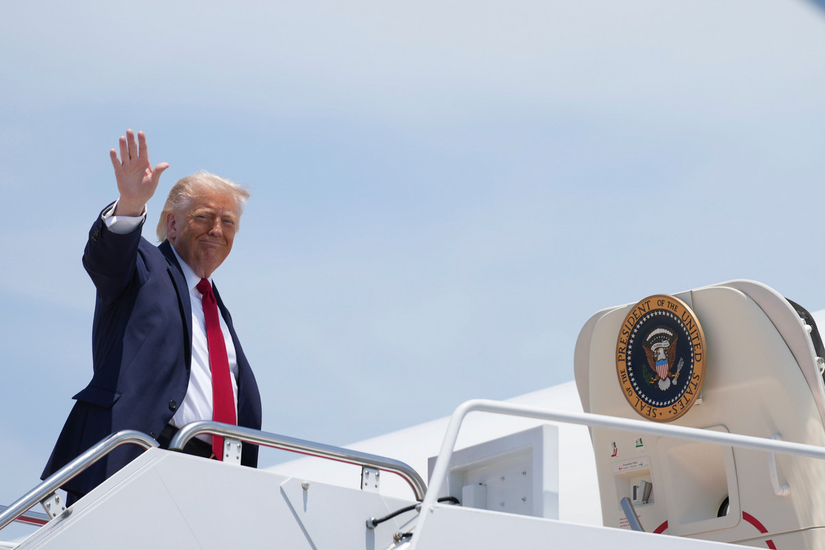 Trump se va intalni cu companii de inteligenta artificiala pentru planul de impartire a profitului guvernamental incepand de saptamana viitoare