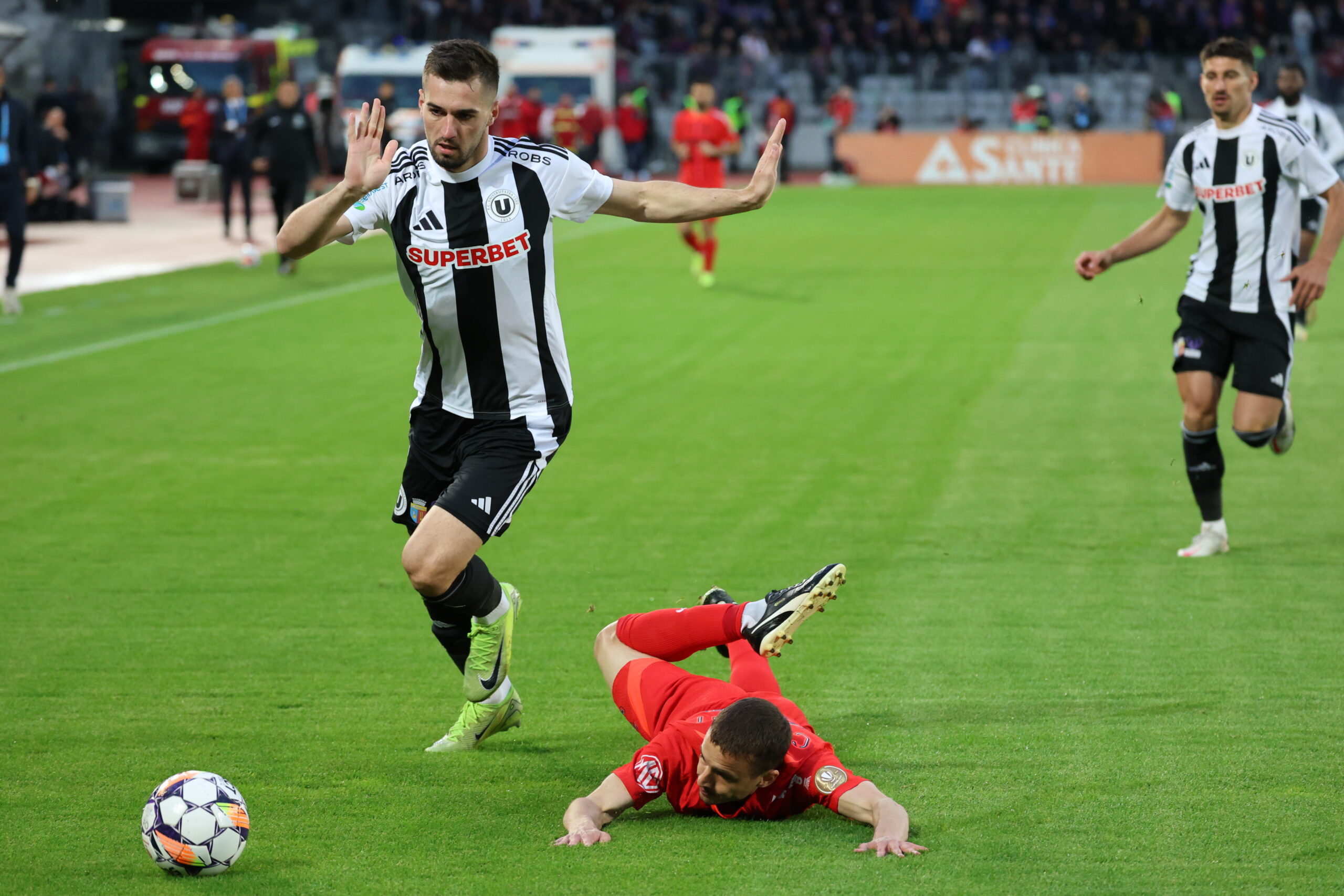 UTA Arad semneaza un fost international roman de juniori cu experienta la cluburile Brescia FCSB si Rapid